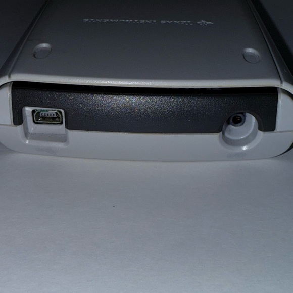 Texas Instruments TI-84 Plus Graphing Calculator School College Tested - Picture 11 of 11